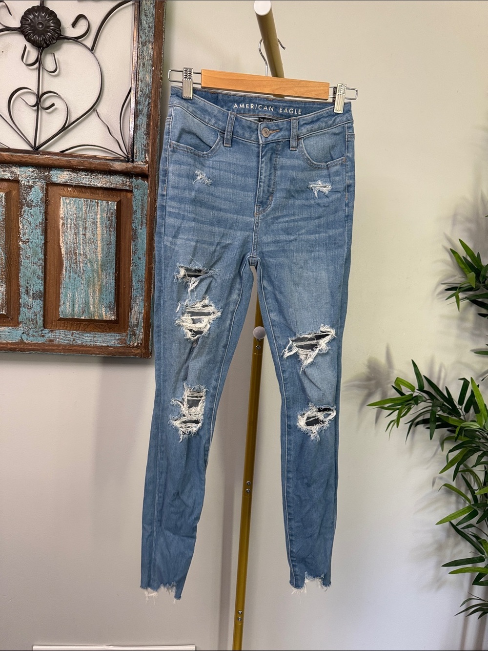 American Eagle Outfitters Distressed Light Blue Skinny Jeans 2